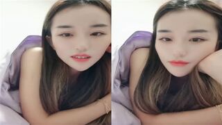 白皙苗窕颜值妹子口交挑逗男友上位坐骑操逼