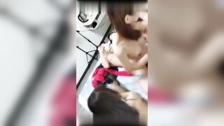 集体乱交-三个骚货翘起屁股等小哥们开操_