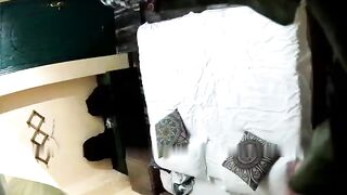 酒店针孔真实记录小情侣两天七次激情亮点是妹子的一对超大巨乳1