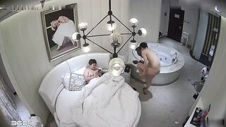 富婆干妈和男小三开房做爱