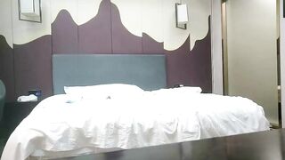 利哥探花纹身女叫起来好骚堪比女优张开双腿看肥穴