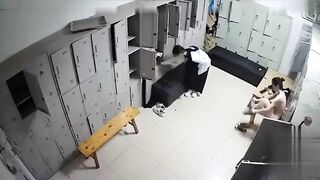 高端游泳会所摄像头偷怕