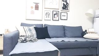 170CM花裙甜美小姐姐性格超好一来求抱抱里面居然没穿内衣